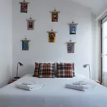 Shiado Suites Bed and breakfast
