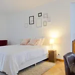 Alojamento de Acomodação e Pequeno-almoço Shiado Suites Lisboa