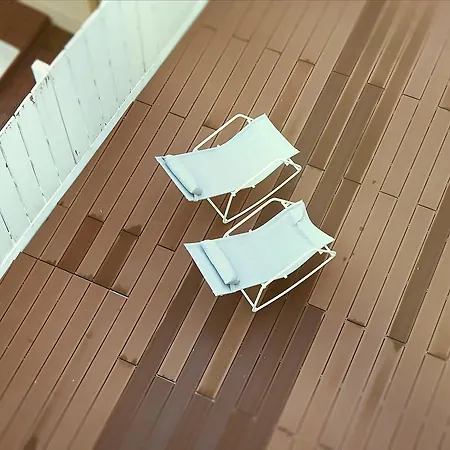 Bed and breakfast Shiado Suites