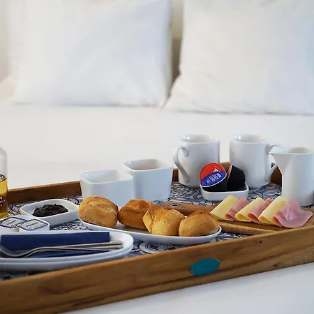 Shiado Suites Oda ve Kahvaltı 4*