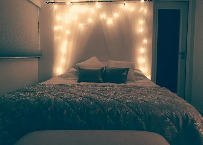 Bed and breakfast Shiado Suites