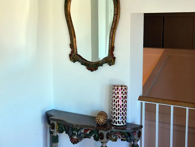 Bed and breakfast Shiado Suites 4*