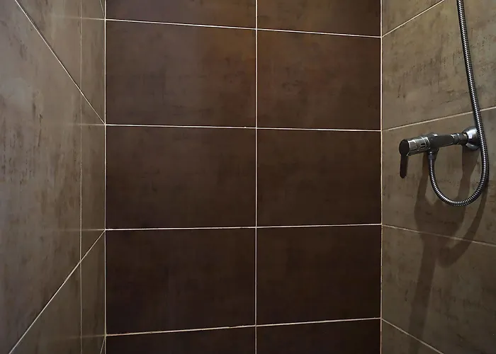 Shiado Suites Bed and breakfast