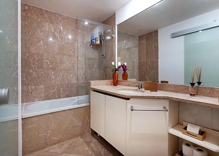 Shiado Suites Bed and breakfast