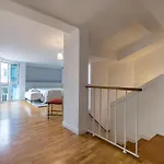 فندق مبيت وإفطار Shiado Suites 4*