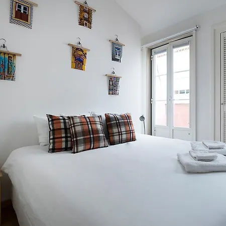 فندق مبيت وإفطار Shiado Suites 4*