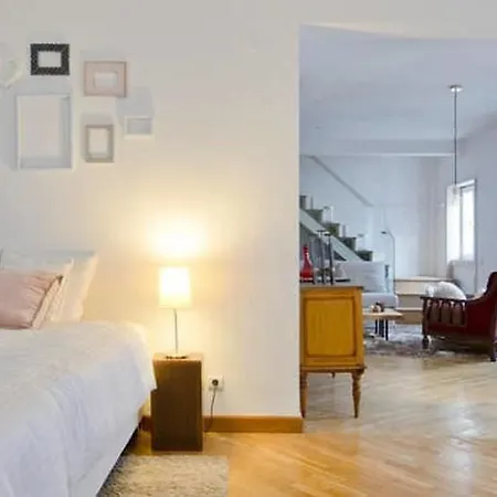 Bed & Breakfast Shiado Suites Lissabon