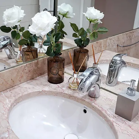Bed & Breakfast Shiado Suites Lissabon