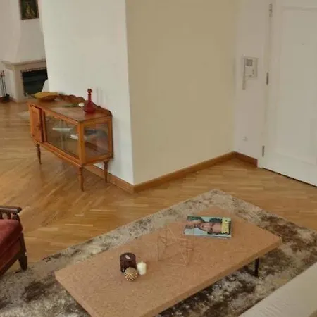 Bed & Breakfast Shiado Suites Lissabon